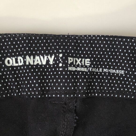 Old Navy Women's Pixie Mid Rise Crop Pants Tiny Dots Size 10 - Picture 2 of 13